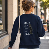 What The Fuck Is Tesla Oversize Sweatshirt – Lacivert – model üzerinde arka görünüm