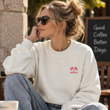 Monza Grand Prix Oversize Sweatshirt – Beyaz – model üzerinde ön görünüm