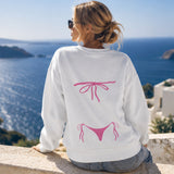 Pink Bikini Oversize Sweatshirt – Beyaz – model üzerinde arka görünüm