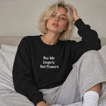 Buy Me Lingerie Oversize Sweatshirt – Siyah – model üzerinde ön görünüm