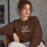 Buy Me Lingerie Oversize Sweatshirt – Kahverengi – model üzerinde ön görünüm
