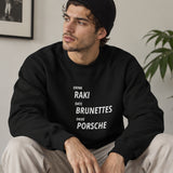 Drink Date Drive Oversize Sweatshirt – Siyah – model üzerinde ön görünüm