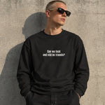 Can We Fuck Oversize Sweatshirt – Siyah – model üzerinde ön görünüm
