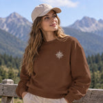 Saint Tropez Sailing Club Oversize Sweatshirt – Kahverengi – model üzerinde ön görünüm