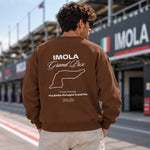 Imola Grand Prix Oversize Sweatshirt – Kahverengi – model üzerinde arka görünüm