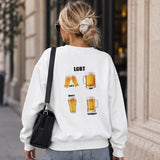 Lets Get Beers Tonight Oversize Sweatshirt – Beyaz – model üzerinde arka görünüm