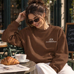 Spa-Francorchamps Grand Prix Oversize Sweatshirt – Kahverengi – model üzerinde ön görünüm