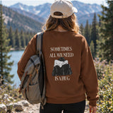 We Need A Hug Oversize Sweatshirt – Kahverengi – model üzerinde arka görünüm