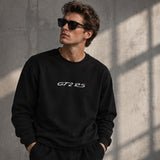 What The Fuck Is Tesla Sweatshirt – Siyah – model üzerinde ön görünüm