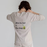 What The Fuck Is Kuzu Kulağı Sweatshirt – Bej – model üzerinde arka görünüm