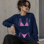 Pink Bikini Sweatshirt – Lacivert – model üzerinde ön görünüm