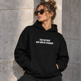 Can We Fuck Oversize Hoodie – Siyah – model üzerinde ön görünüm