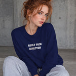 Adult Film Director Sweatshirt – Lacivert – model üzerinde ön görünüm