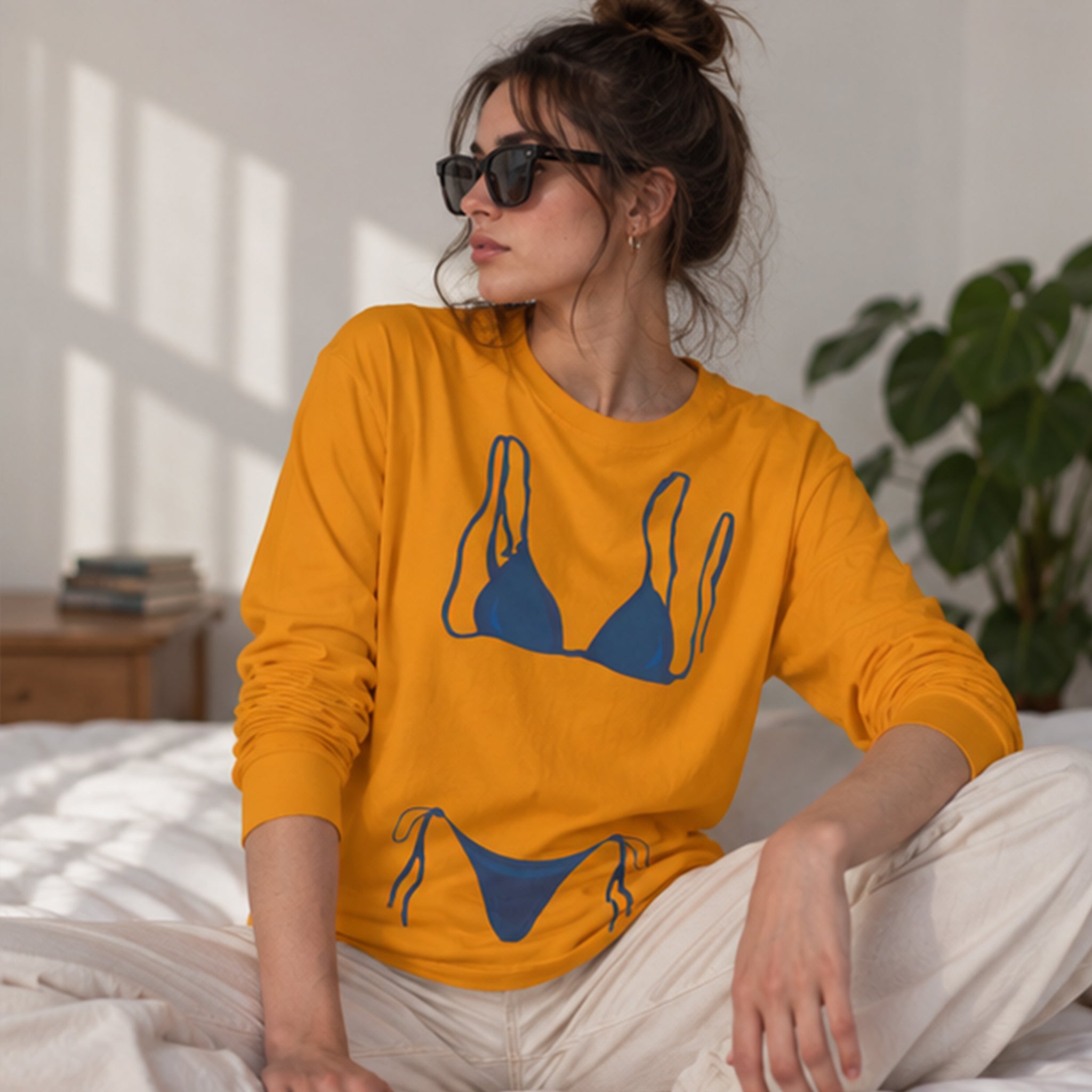 Navy Blue Bikini Sweatshirt – Turuncu – model üzerinde ön görünüm