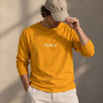 FUCK U Sweatshirt – Turuncu – model üzerinde ön görünüm