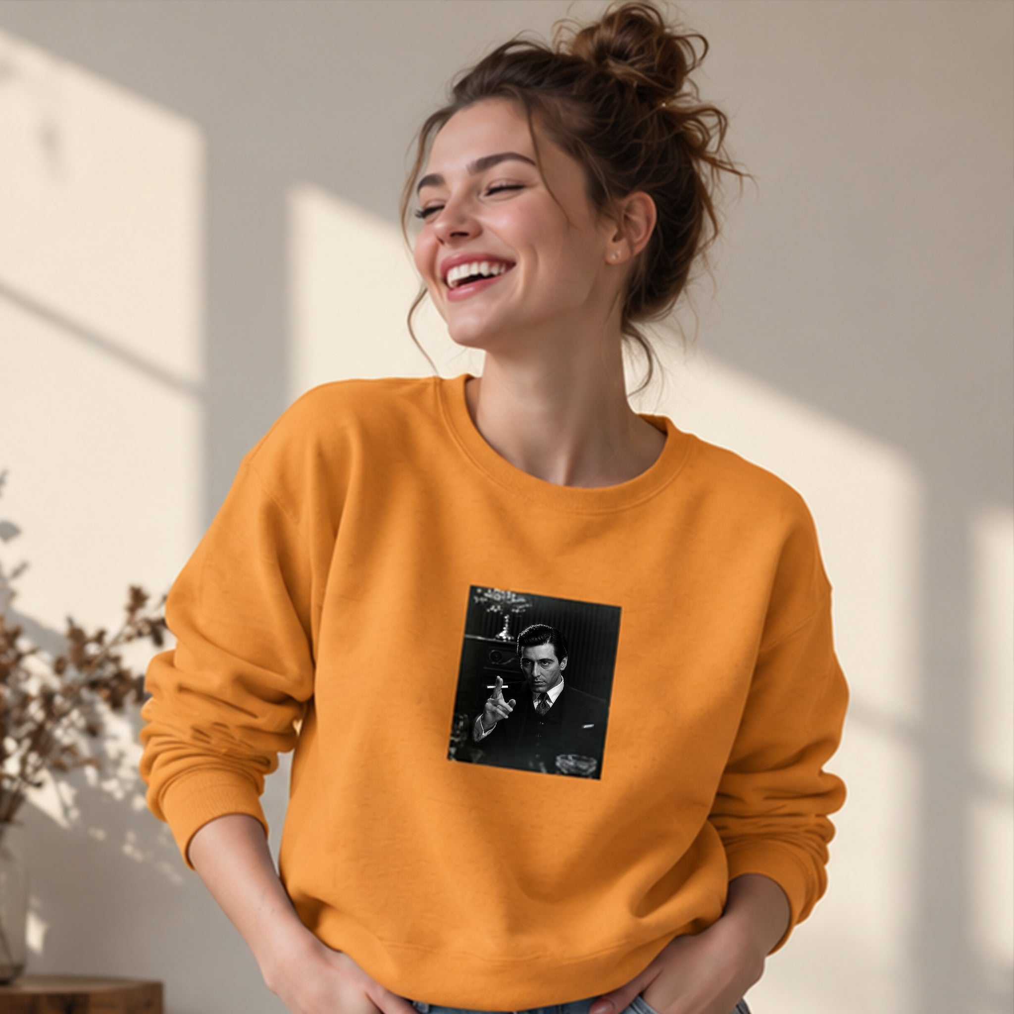Michael Corleone Sweatshirt – Turuncu – model üzerinde ön görünüm