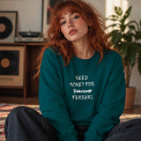Need Money For Ferrari Sweatshirt – Koyu Yeşil – model üzerinde ön görünüm