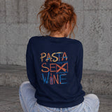 Pasta Sex Wine Sweatshirt – Lacivert – model üzerinde arka görünüm