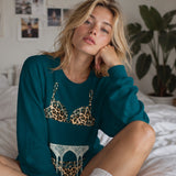 Noir Seduce – Leopard Sweatshirt – Koyu Yeşil – model üzerinde ön görünüm