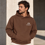German Grand Prix – Nürburgring Grand Prix Oversize Hoodie – Kahverengi – model üzerinde ön görünüm