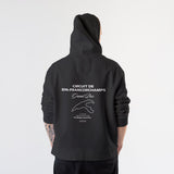 Spa-Francorchamps Grand Prix Oversize Hoodie – Siyah – model üzerinde arka görünüm