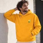 What The Fuck Is Kuzu Kulağı Hoodie – Turuncu – model üzerinde ön görünüm