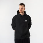 Monza Grand Prix Oversize Hoodie – Siyah – model üzerinde ön görünüm