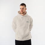 Café de Paris Hoodie – Krem – model üzerinde ön görünüm