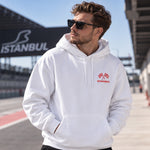 Türkiye Grand Prix Hoodie – Beyaz – model üzerinde ön görünüm