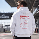 Türkiye Grand Prix Hoodie – Beyaz – model üzerinde arka görünüm