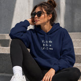 Fuck Me Before Life Does Hoodie – Lacivert – model üzerinde ön görünüm