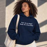 Face & Body Oversize Hoodie – Lacivert – model üzerinde ön görünüm