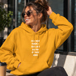 Tell Your Parents Hoodie – Turuncu – model üzerinde ön görünüm