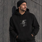 Vito Corleone Hoodie – Siyah – model üzerinde ön görünüm