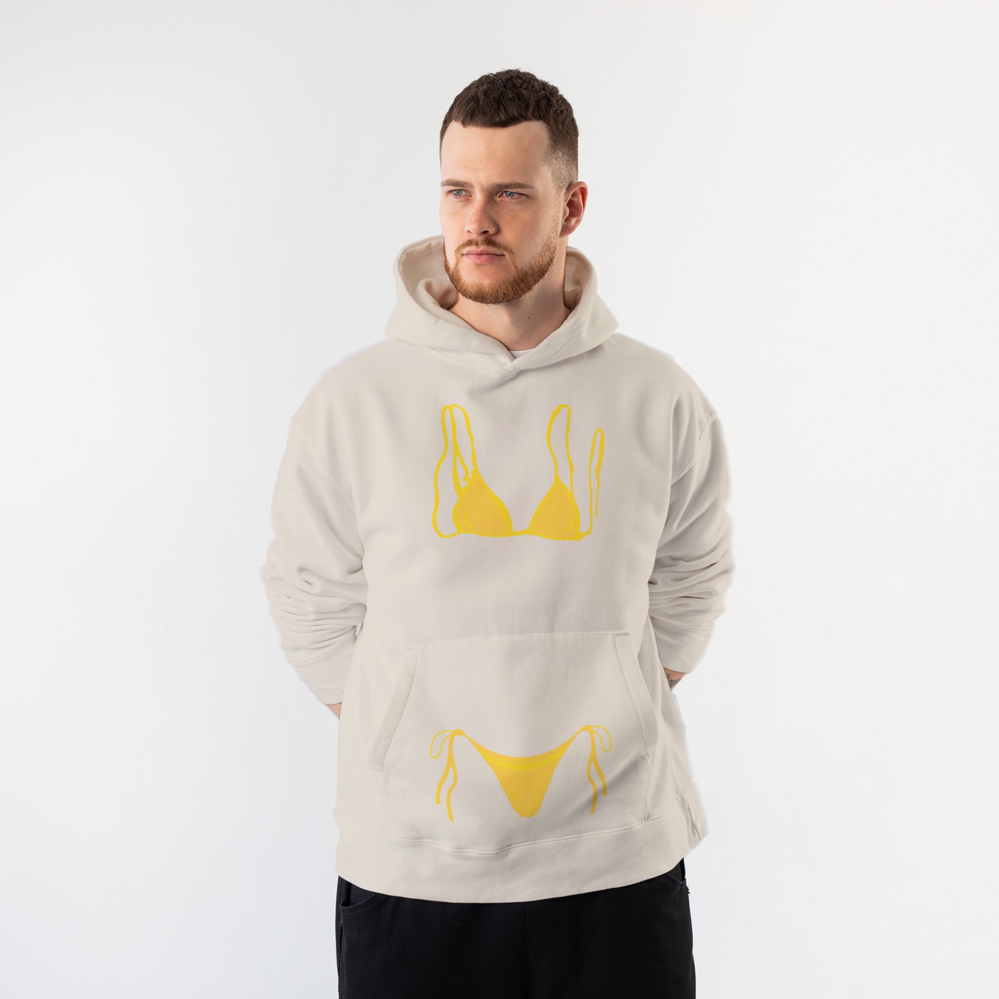 Yellow Bikini Hoodie – Krem – model üzerinde ön görünüm