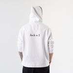 FUCK U Hoodie – Beyaz – model üzerinde arka görünüm