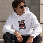 Mouths Can't Get Pregnant Hoodie – Beyaz – model üzerinde ön görünüm