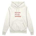 Kiss Me It's My Birthday Oversize Hoodie - Beyaz - ön görünüm