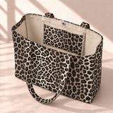 Leopard Tote Bag iç cep ve gizli çıtçıt detayı
