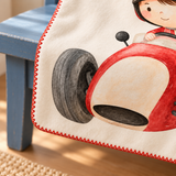 Little Racer Polar Bebek Battaniyesi — Kenar ve dikiş detayı