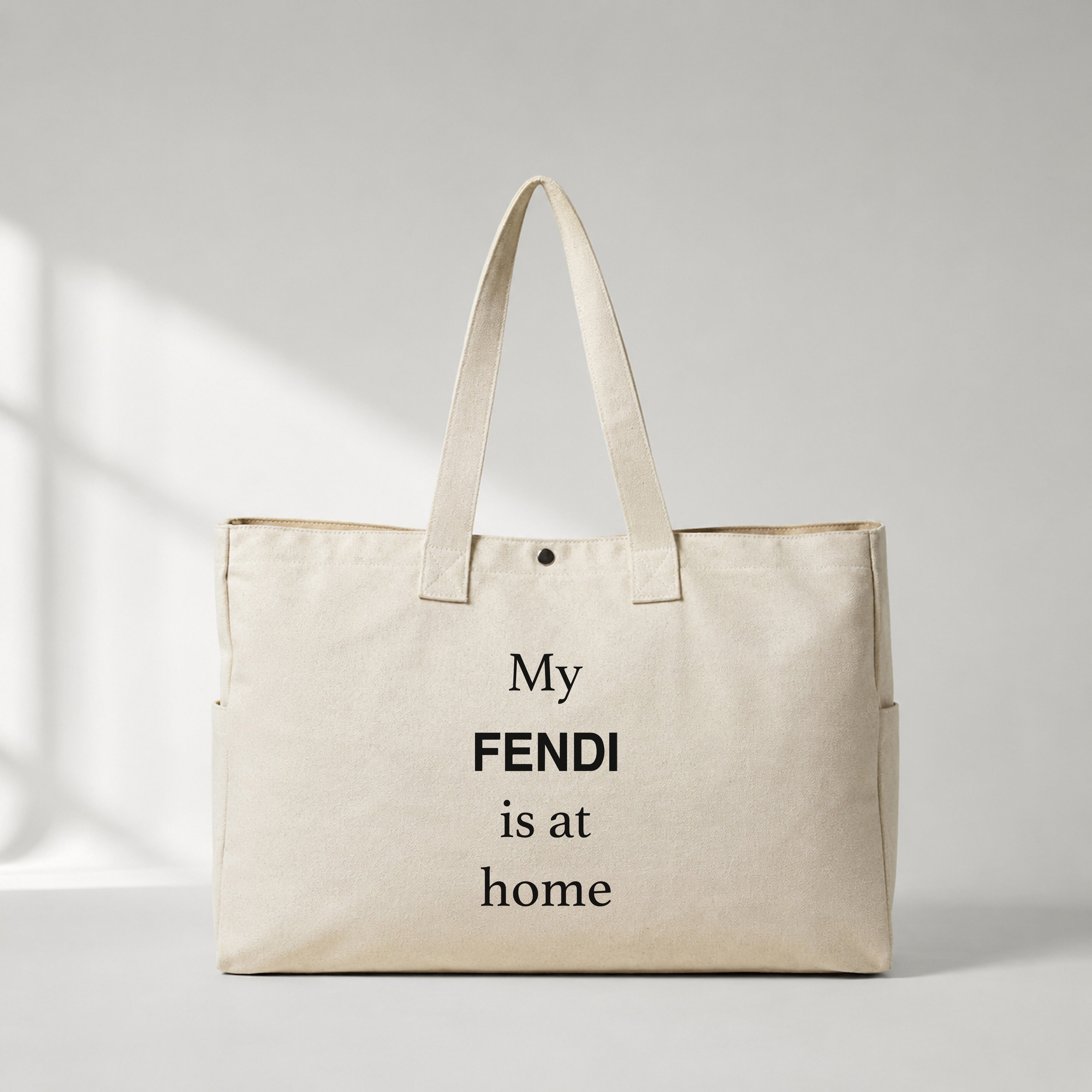 My Fendi Is at Home Daily Tote Bag – baskılı kanvas bez çanta