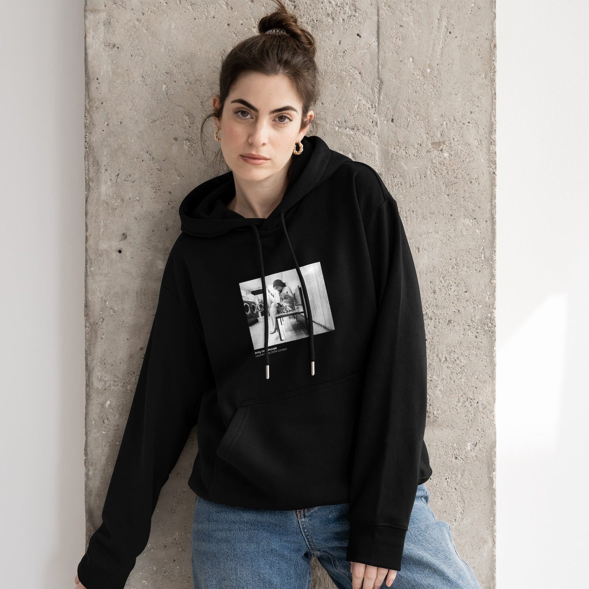 Amy Winehouse at the laundromat 2004 Hoodie
