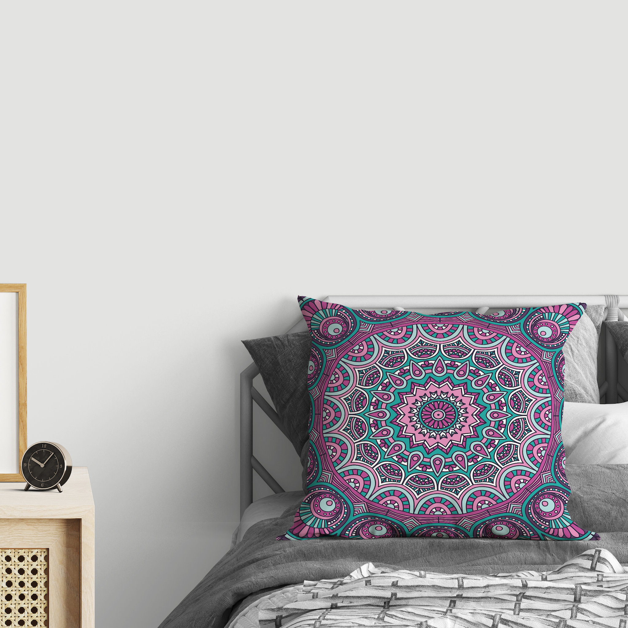 Purple Mandala - Mor Mandala Çift Taraflı Kırlent Kılıfı 2 Adet