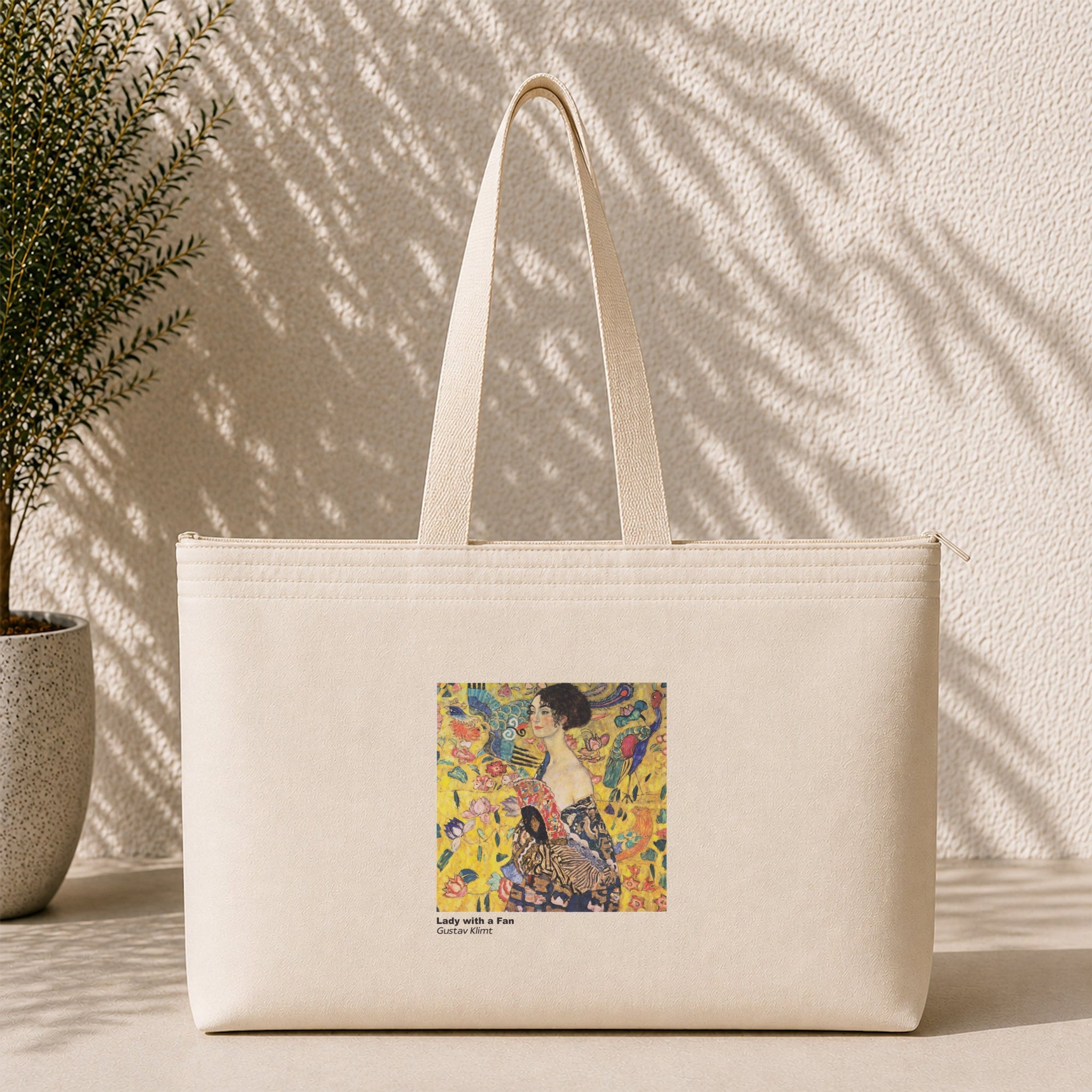 Lady with a Fan Weekend Tote Bag – kanvas çanta ön görünüm