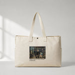 Interior of a Collector's Gallery of Paintings and Objets d'Art Daily Tote Bag – kanvas çanta ön görünüm