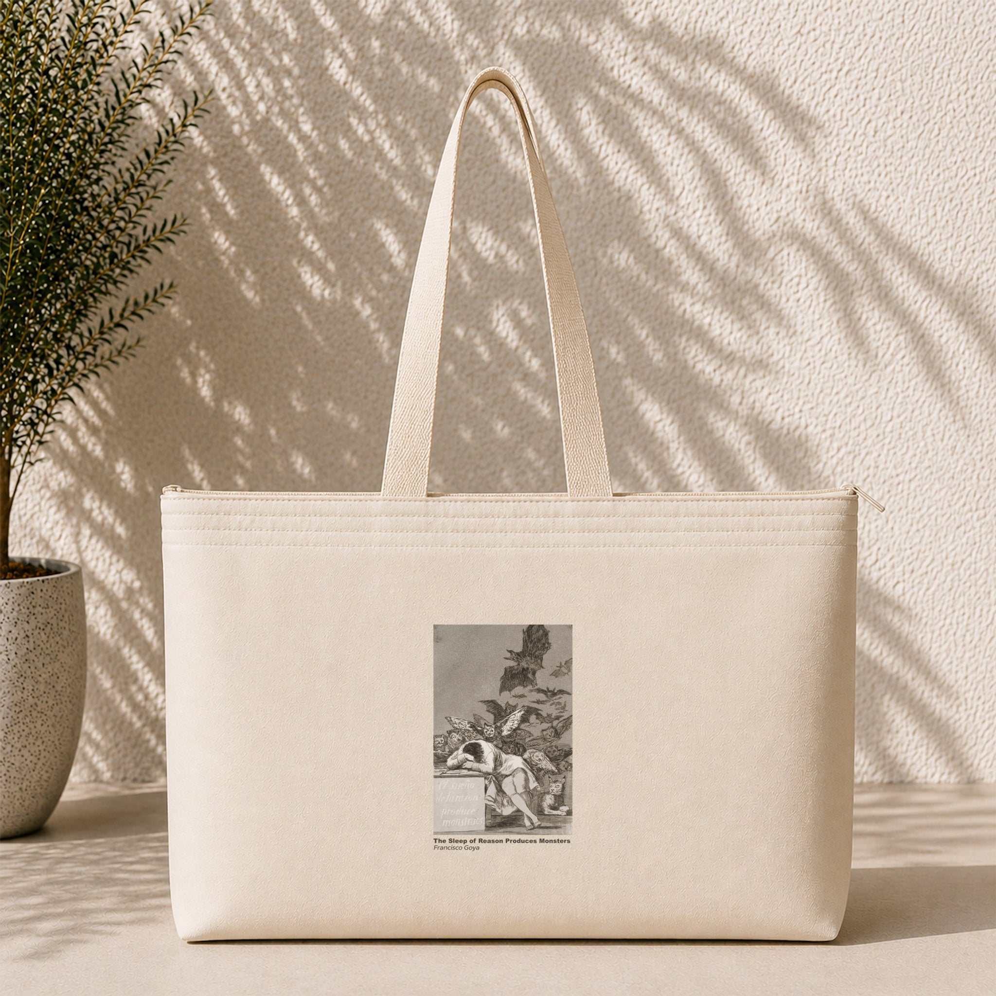 The Sleep of Reason Produces Monsters Weekend Tote Bag – kanvas çanta ön görünüm
