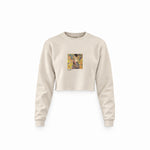 Lady with a Fan Crop Sweatshirt – Krem