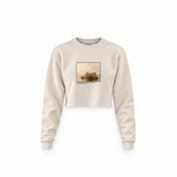Fur Traders Descending the Missouri Crop Sweatshirt – Krem