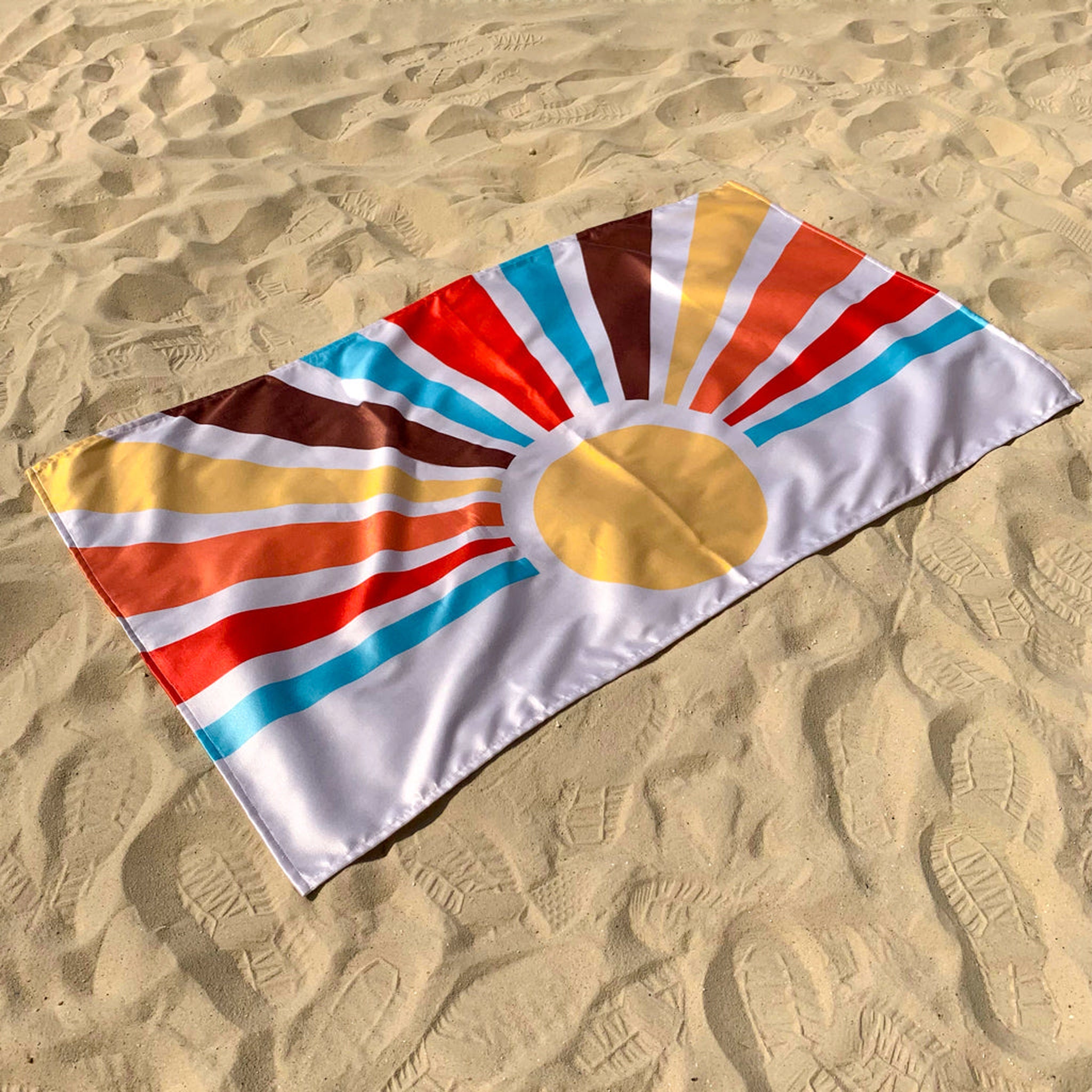 Shades of Sun / Retro Plaj Havlusu