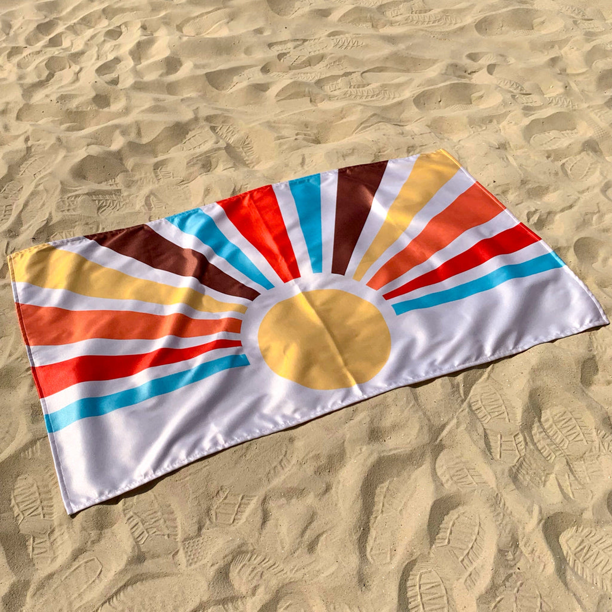 Shades of Sun / Retro Plaj Havlusu